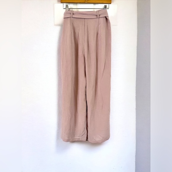 SOLD Lost + Wander Wide Leg Pink Palazzo Pants, high waist pleated EUC Medium - Picture 14 of 14